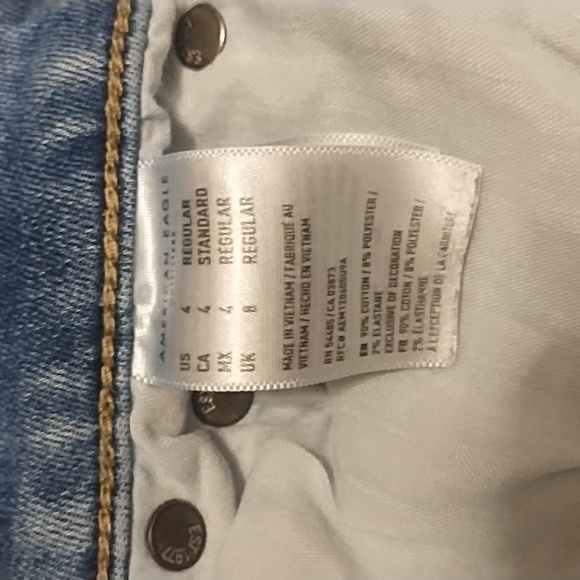 American Eagle Outfitters Light Blue Distressed Skinny Jeans - Picture 6 of 7